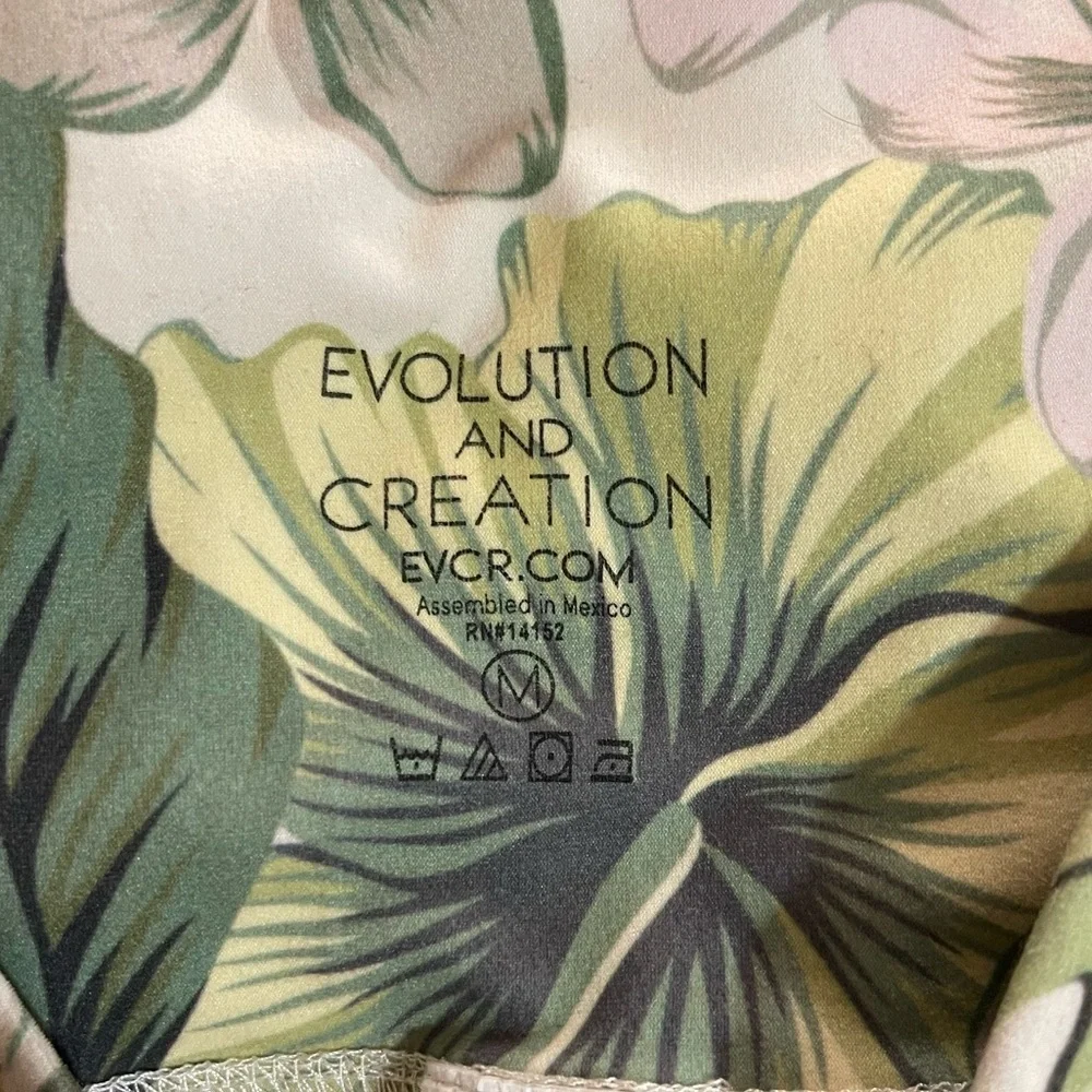 Women’s Evolution and Creation tropical leaf & floral print leggings Medium - Picture 3 of 4